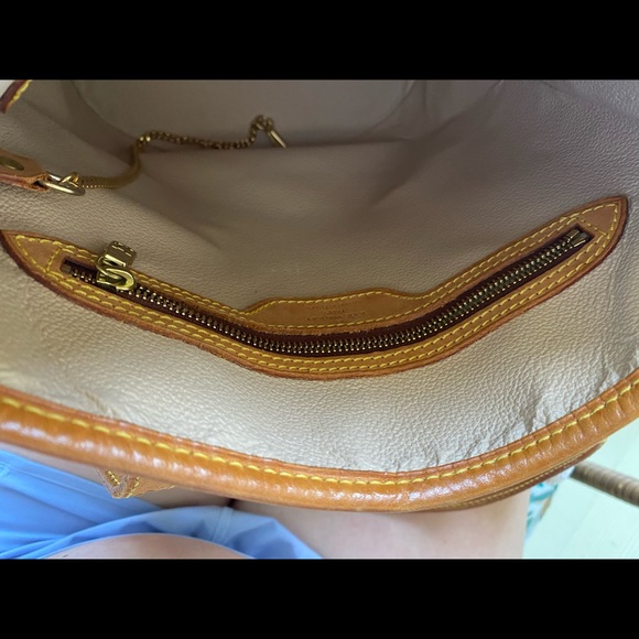 Louis Vuitton bucket - Picture 7 of 8